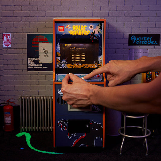 Space Invaders Quarter Size Arcade Cabinet + Coin.