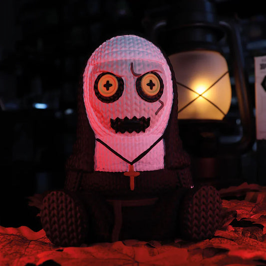 la nonne handmade by robots n 077