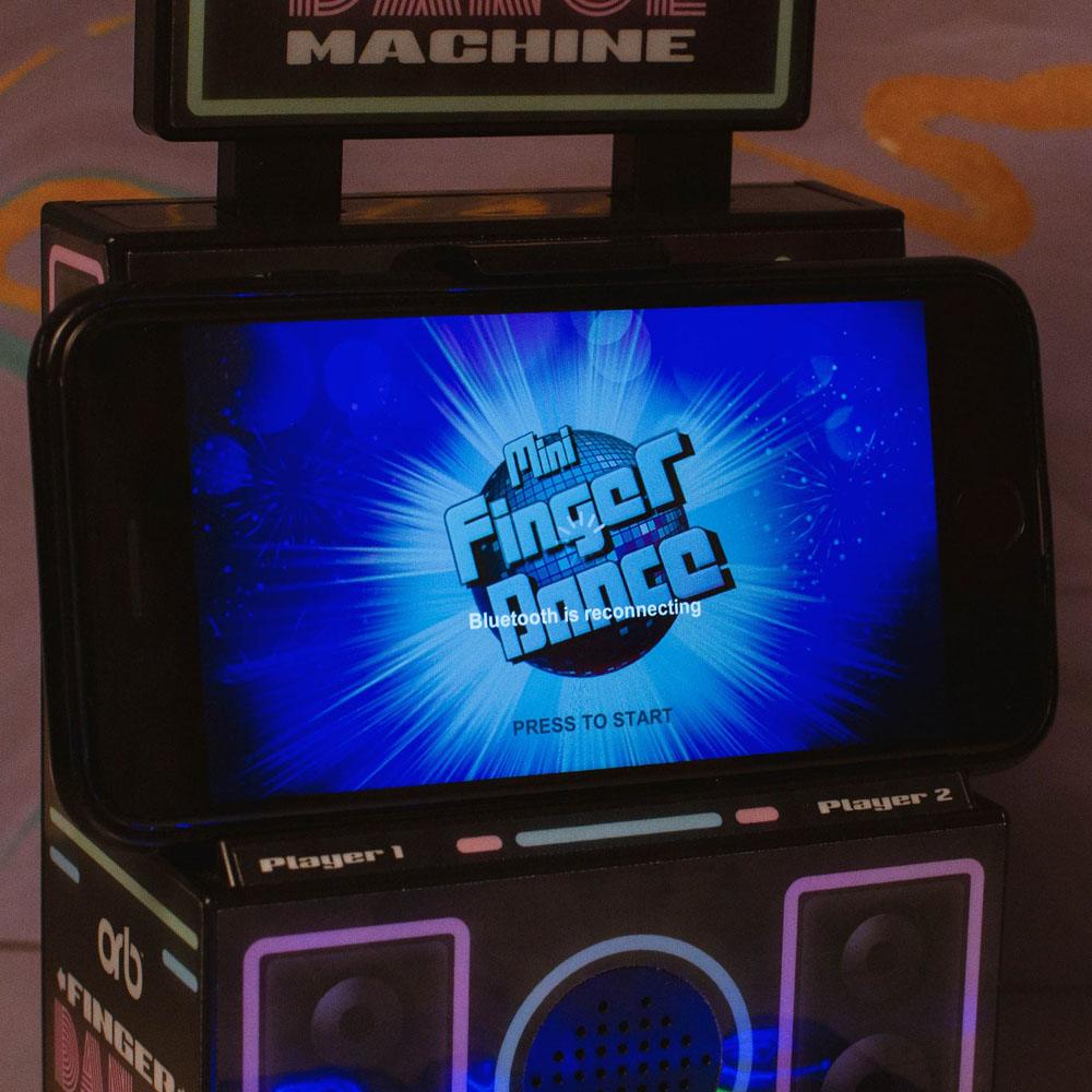 Finger Dance Machine - Arcade retrò