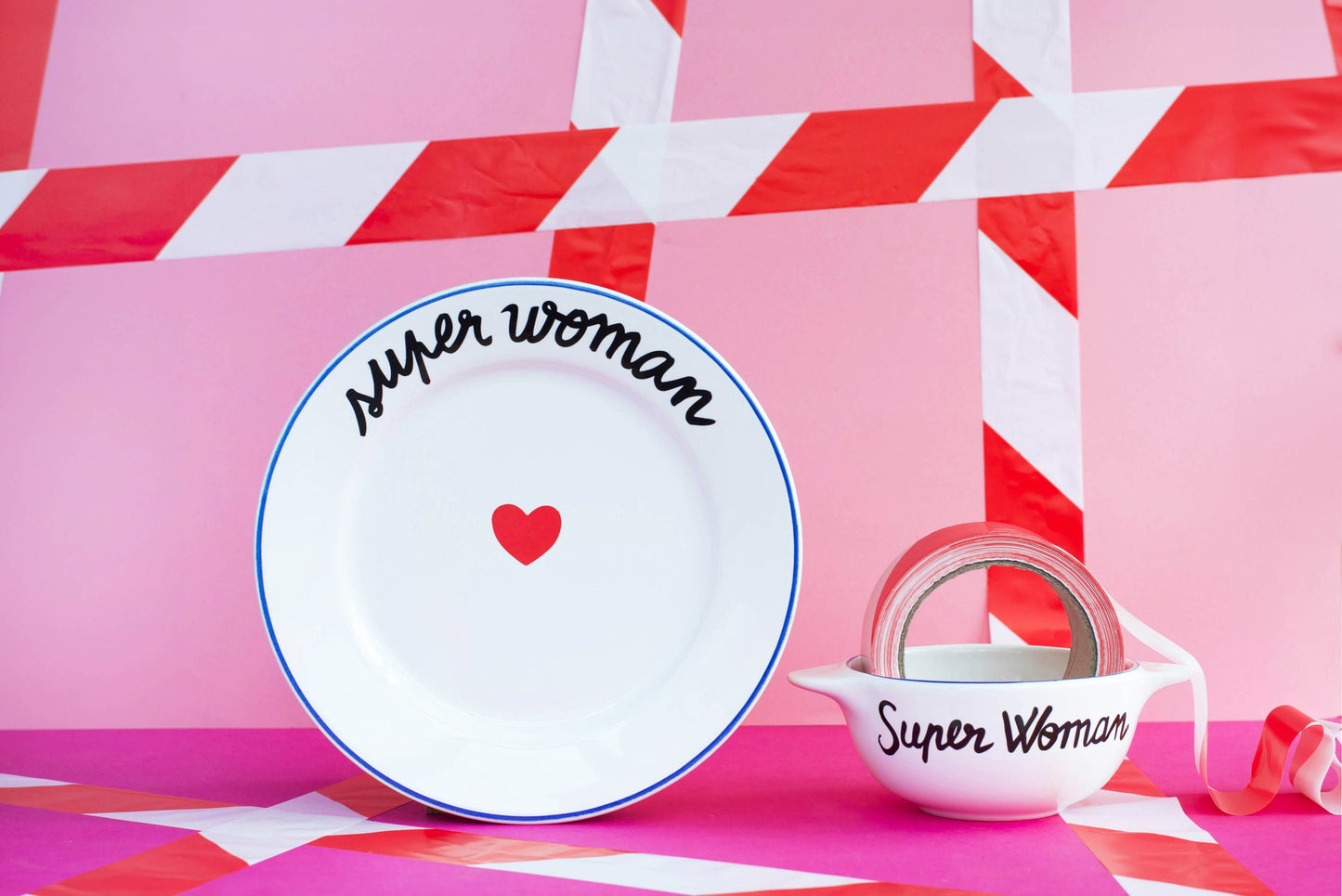 Assiette LA FAMILLE S'ÉCLATE - Super Woman 