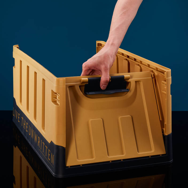 Harry Potter Hogwarts Legacy Bedroom Storage Box with folding chair