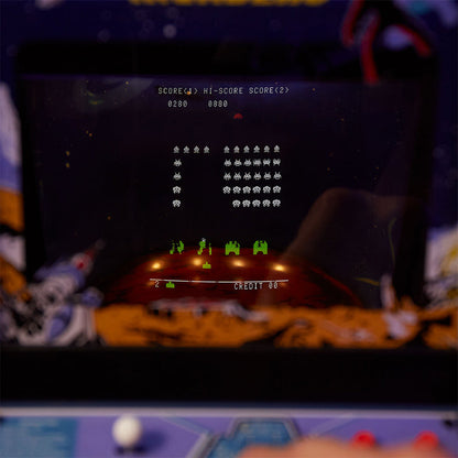 Máquina arcade de Space Invaders de un cuarto de tamaño + Moneda.
