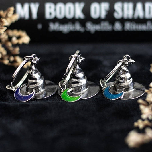 Juego de 3 llaveros con sombrero de bruja de las Hermanas del Aquelarre