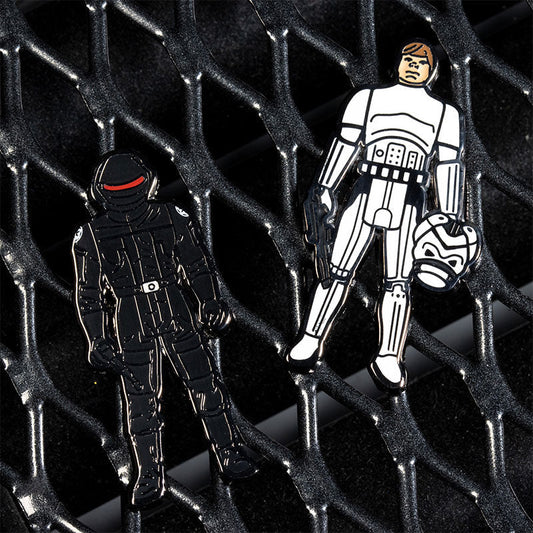 Pin's Star Wars Set 1.44 – Imperial Gunner and Luke Skywalker (Imperial Stormtrooper Outfit)