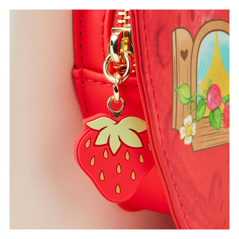 mini sac a dos charlotte aux fraises maison fraise loungefly